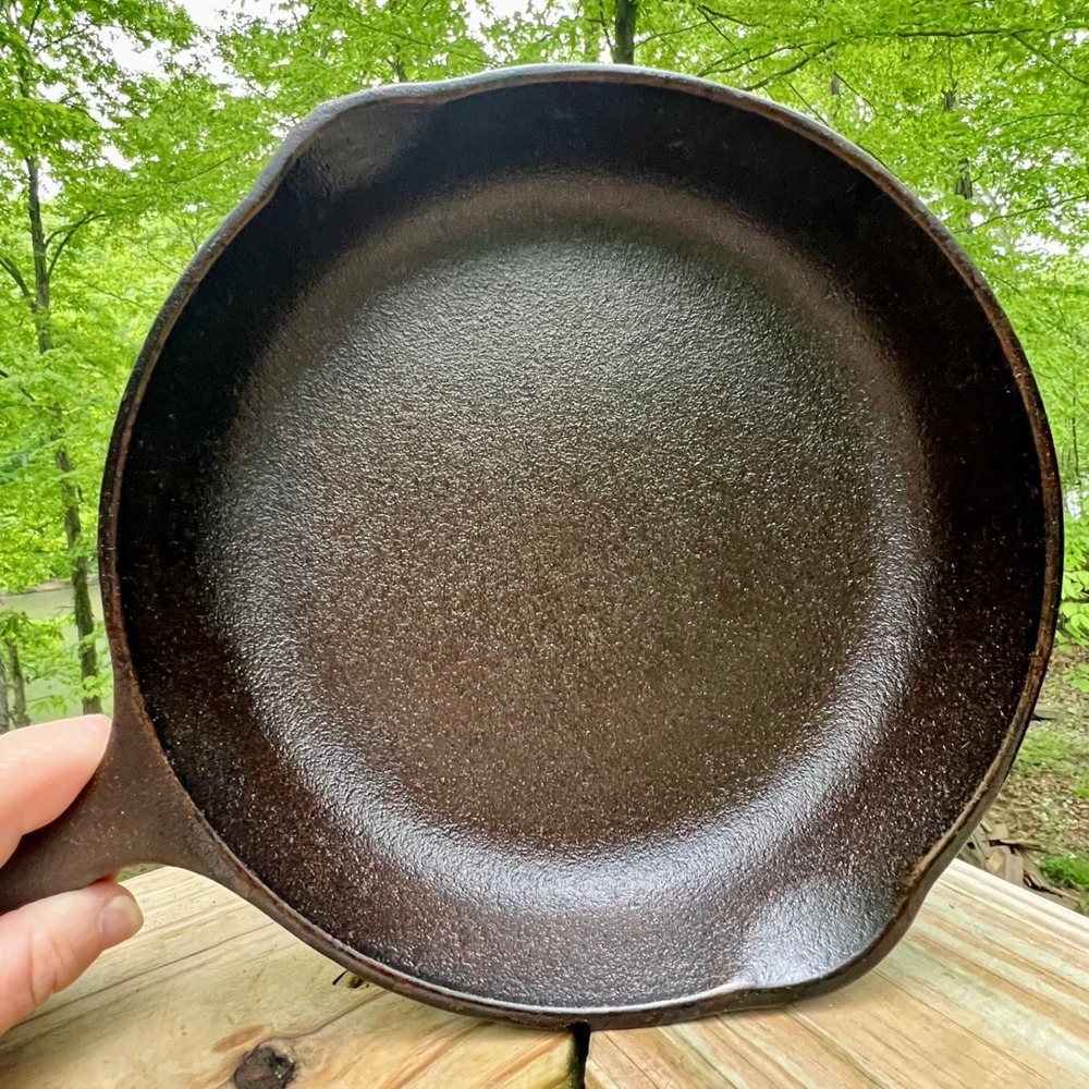 Skillet Wagner Ware GHC 9 inch Cast Iron Mayfest 1994 Restored Seasoned USA Pan - Picture 7 of 9